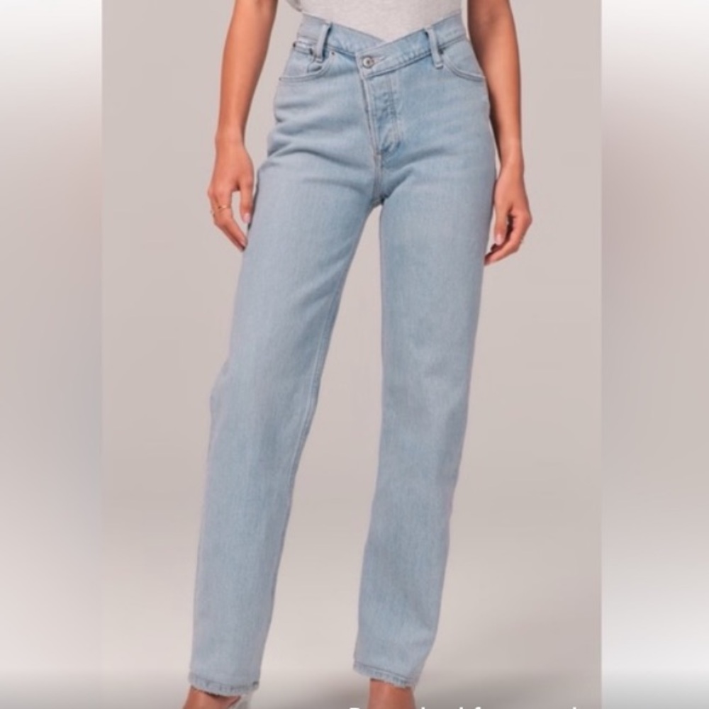 Abercrombie The Dad High Rise Criss Cross Waistband 29 | 8R Curve Love